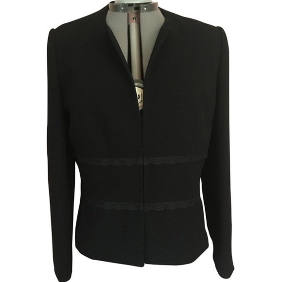 Beautiful Black Zip-Front Blazer - Picture 1 of 4